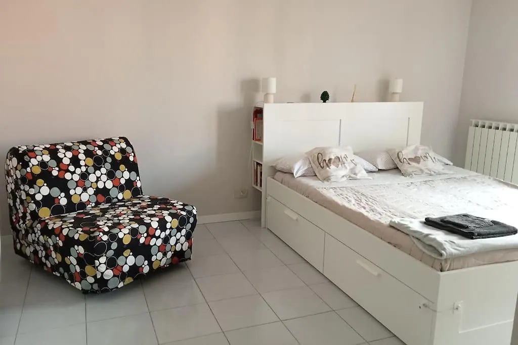 Casa Amuni' Monolocale A Pisa Free Parking Wifi Apartment Italy
