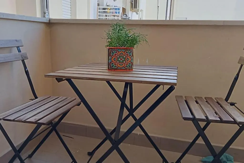 Casa Amuni' Monolocale A Pisa Free Parking Wifi Apartment Italy